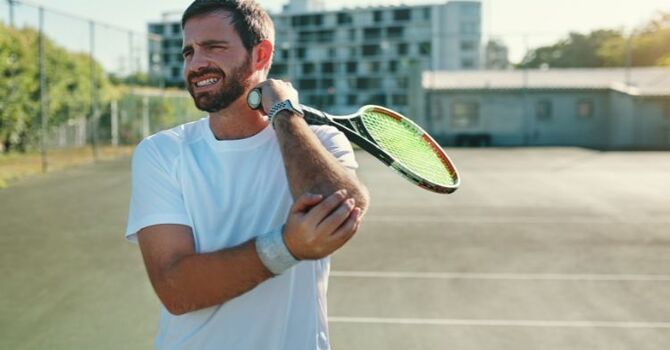 Why See a Tennis Elbow Chiropractor for Lasting Relief